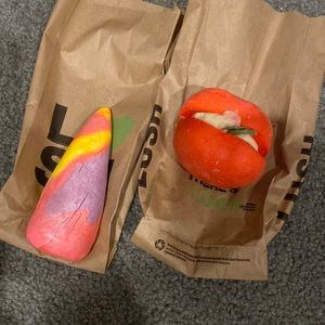 Lush 2 item bundle